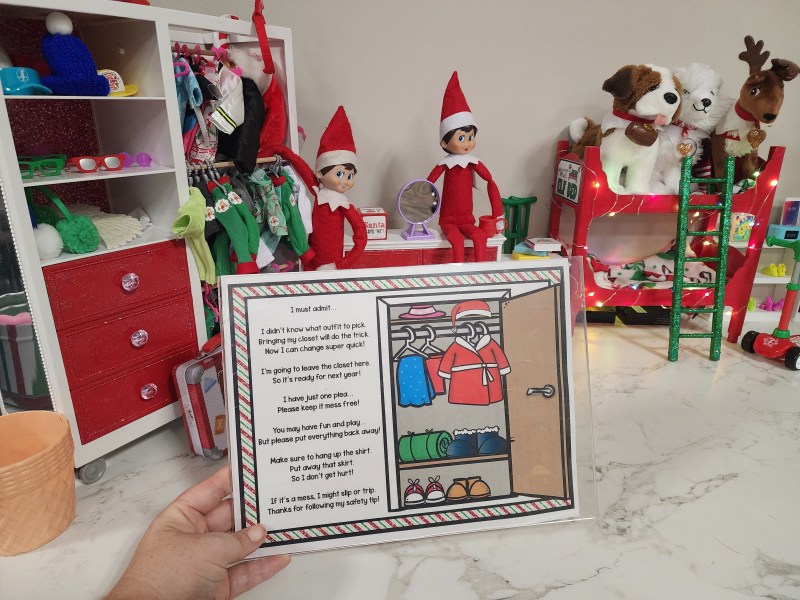 Magic Elf Gloves Printable Poster and Labels FREEBIE – Elf Day 11 ...