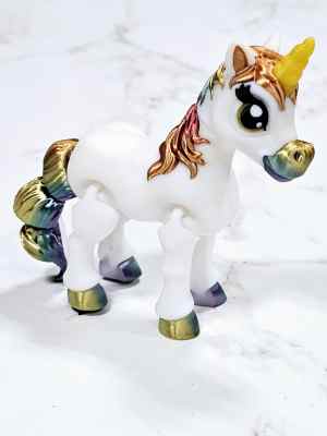 Carolyn's Classroom Critters: Unicorn (Rainbow)