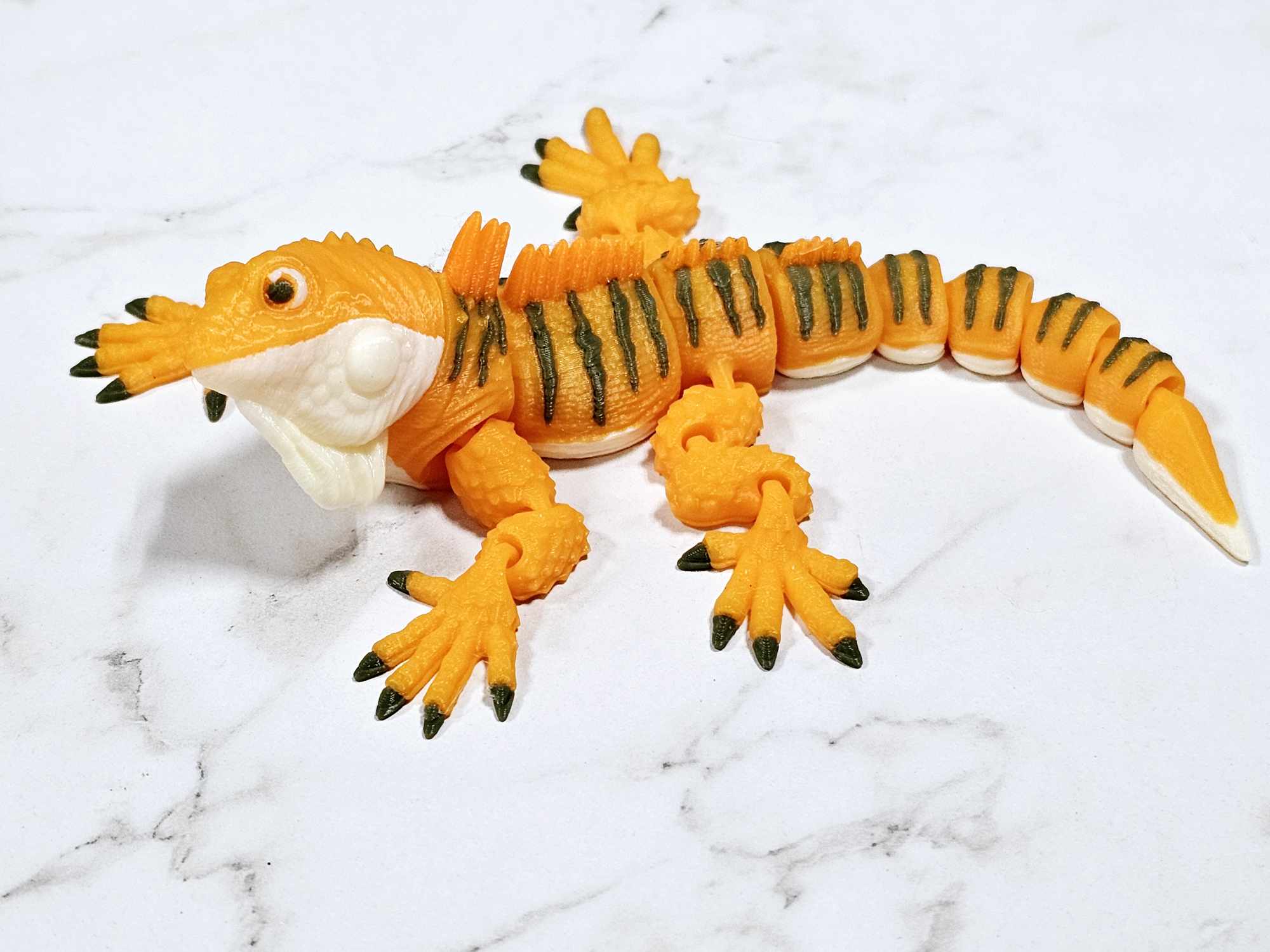 Carolyn's Classroom Critters: Iguana (Orange) - Image 2