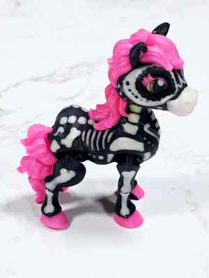 Carolyn's Classroom Critters: Day of the Dead Horse (Glow in the Dark)